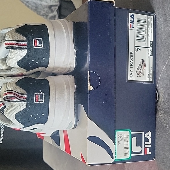 FILA SNEAKERS 🔥🔥🔥 - Picture 4 of 5